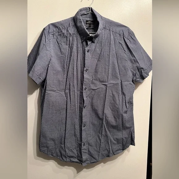 FREE ADD ON NEXT Men s Short Sleeve Button Down Shirt
